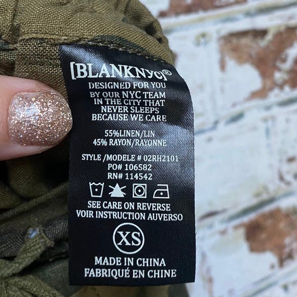 Blank NYC At Attention Green Camo Linen Printed Drawstring Joggers - Picture 7 of 10